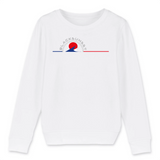 Prenez soin de vos enfants et maintenez les au chaud dans ce sweat unisexe aux finitions hautes qualités. Imprimé en France et labellisé GOTS vos charmants petits monstres seront à l'aise dans ce sweat doux comme un Doudou et à la coupe indémodable. Motif : Vagues intégré dans le logo Black Sun