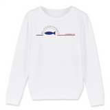 Prenez soin de vos enfants et maintenez les au chaud dans ce sweat unisexe aux finitions hautes qualités. Imprimé en France et labellisé GOTS vos charmants petits monstres seront à l'aise dans ce sweat doux comme un Doudou et à la coupe indémodable. Motif : La Sardine Bleue intégré dans le logo Black SunSet Marseille