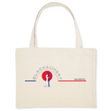 Pour faire vos courses ou tout simplement aller à la plage en toute élégance, optez pour ce sac de qualité. Imprimé en France, ses finitions lui procurent solidité et qualité. Estampillé Label GOTS, il est composé à 80% de coton recyclé. Motif : Surfeuse intégré dans le logo Black SunSet Biarritz