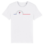 Tee-shirt manches courtes qui fera partie de vos essentiels. Conçu à 100% en coton biologique, il est crédité de nombreux labels bio, dont le GOST. Décliné en plusieurs couleurs, sa coupe droite et classique, lui procure une allure décontracte et classe. Logo imprimé sur la face avant. Motif Pins Landais