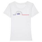 Tee-shirt iconique de la collection Femme, 100% coton Biologique. Imprimé en France, aussi doux que beau, sa coupe lui donne un tombé parfait. Son col arrondi et évasé ajoute une dernière touche de féminité et fera de lui un incontournable de votre garde robe. Logo imprimé face avant. Motif Vélo Surf