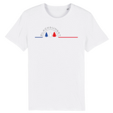 Tee-shirt manches courtes qui fera partie de vos essentiels. Conçu à 100% en coton biologique, il est crédité de nombreux labels bio, dont le GOST. Imprimé en France et décliné en plusieurs couleurs, sa coupe droite et classique lui procure une allure décontractée. Logo imprimé sur la face avant. Motif Sapins