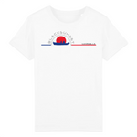 Voici LE tee-shirt Ultra Doux et que tout le monde aimerait porter, mais que nous avons réservé aux enfants. Il dispose des meilleurs labels de fabrication et ses finitions sont haut de gamme. 100% en coton biologique, il existe dans de nombreuses couleurs. Motif : Le Pêcheur Black SunSet Marseille