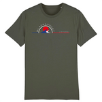 Tee-shirt manches courtes qui fera partie de vos essentiels. Conçu à 100% en coton bio, crédité de nombreux labels bio, dont le GOST. Imprimé en France et décliné en plusieurs couleurs, sa coupe droite et classique lui procure une allure décontractée. Logo imprimé sur la face avant. Motif Vagues Cap Ferret