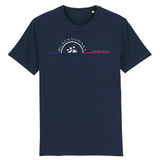 Tee-shirt manches courtes qui fera partie de vos essentiels. Conçu à 100% en coton bio, crédité de nombreux labels bio, dont le GOST. Imprimé en France et décliné en plusieurs couleurs, sa coupe droite et classique lui procure une allure décontractée. Logo imprimé sur la face avant. Motif Télésièges Courchevel