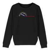 Prenez soin de vos enfants et maintenez les au chaud dans ce sweat unisexe aux finitions hautes qualités. Imprimé en France et labellisé GOTS vos charmants petits monstres seront à l'aise dans ce sweat doux comme un Doudou et à la coupe indémodable. Motif : Paddle intégré dans le logo Black SunSet 