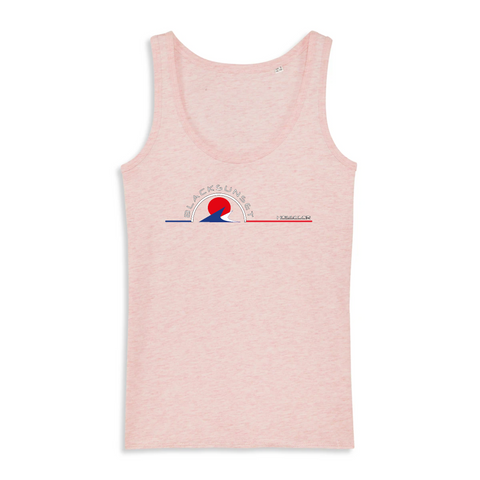 Ce débardeur léger et doux au toucher sera votre partenaire idéal et se mariera avec vos nombreuses tenues. Ses fines bretelles et sa coupe droite ajustée vous procureront un confort durable. Motif : Vagues intégré dans le logo Black SunSet Hossegor