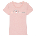 Tee-shirt iconique de la collection Femme, 100% coton Biologique. Imprimé en France, aussi doux que beau, sa coupe lui donne un tombé parfait. Son col arrondi et évasé ajoute une dernière touche de féminité et fera de lui un incontournable de votre garde robe. Logo imprimé face avant. Motif Télésièges Pra Loup